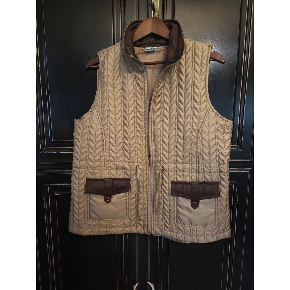 Mountain Lake Xl Gold Quilted Vest, Faux Suede Accents, Cinch Waist, Cool Nights - Picture 2 of 6